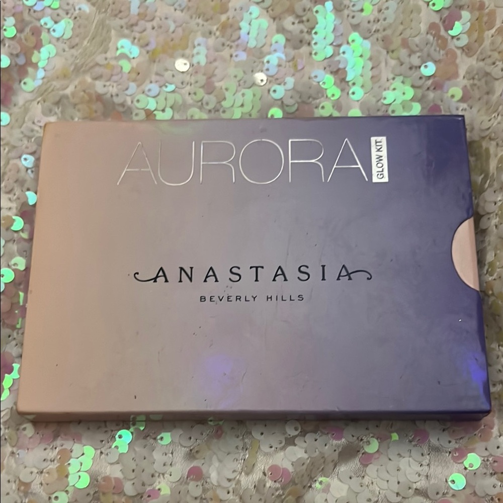 Anastasia aurora glow kit